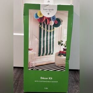 Kate Spade Green and White Décor Kit